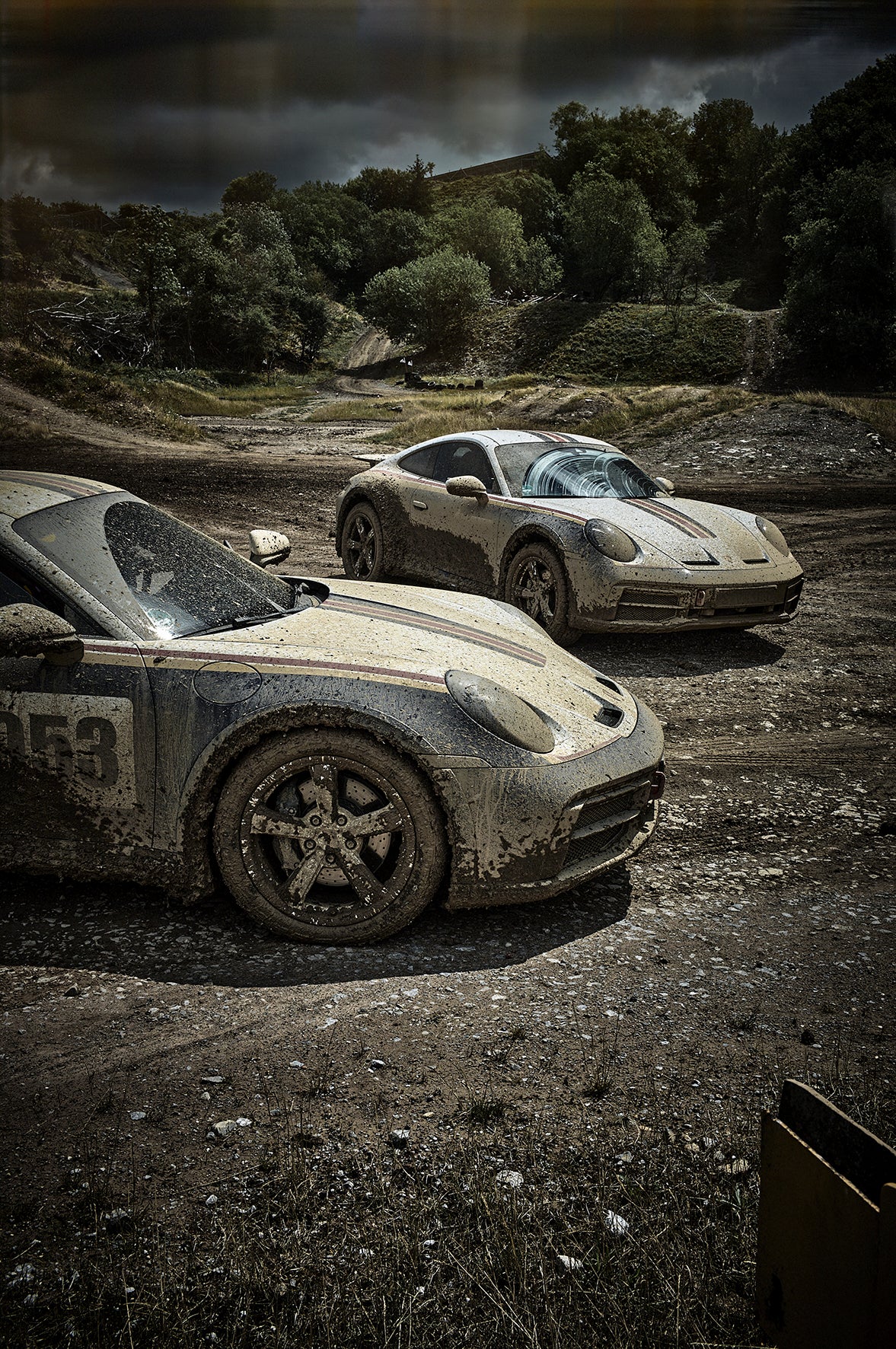 two Porsche dakar 911 with Roughroads livery